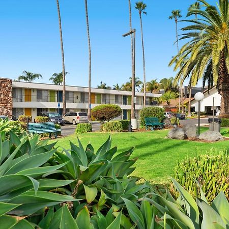 Vagabond Inn Ventura Exterior photo