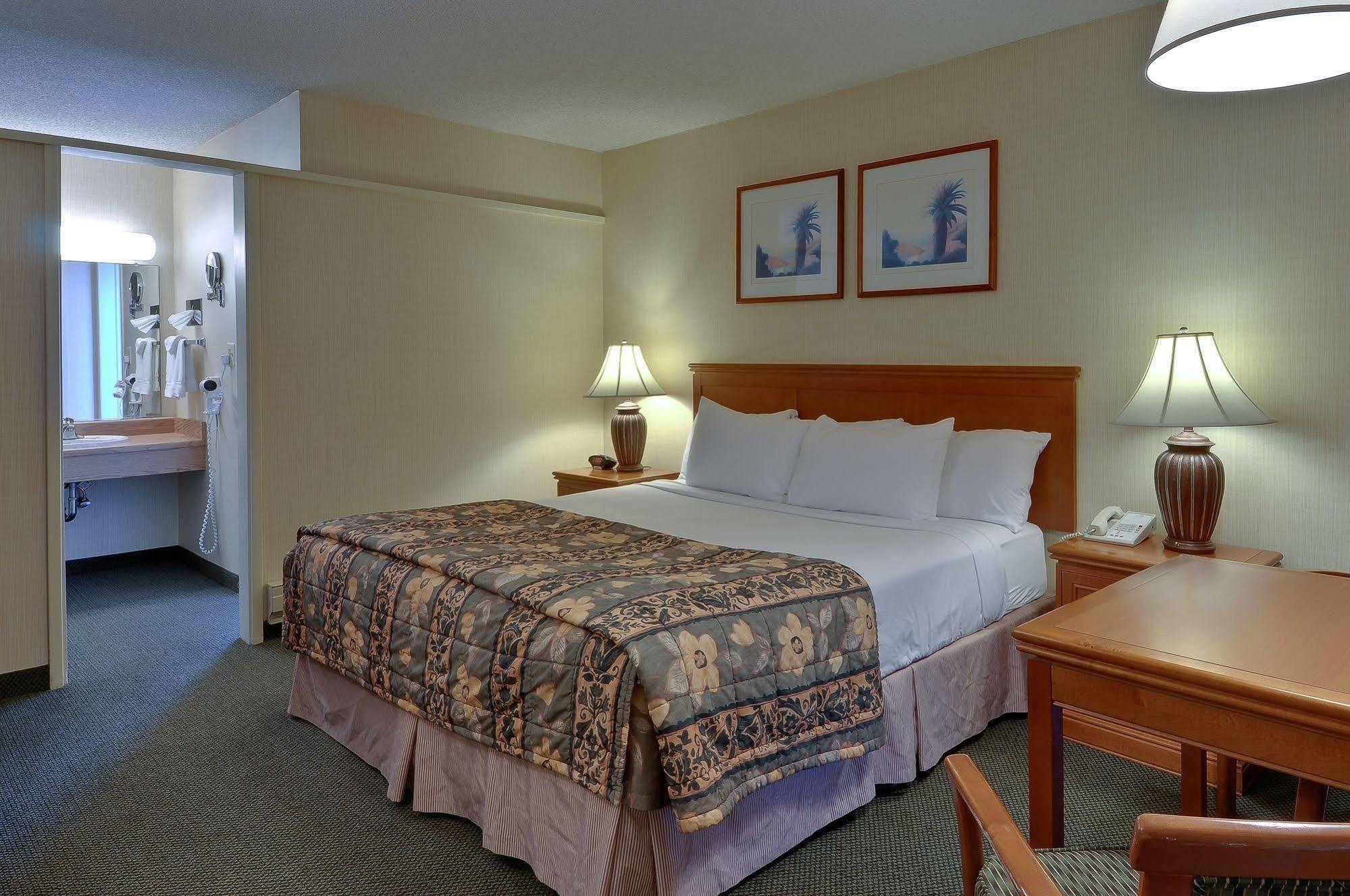 Vagabond Inn Ventura Exterior photo